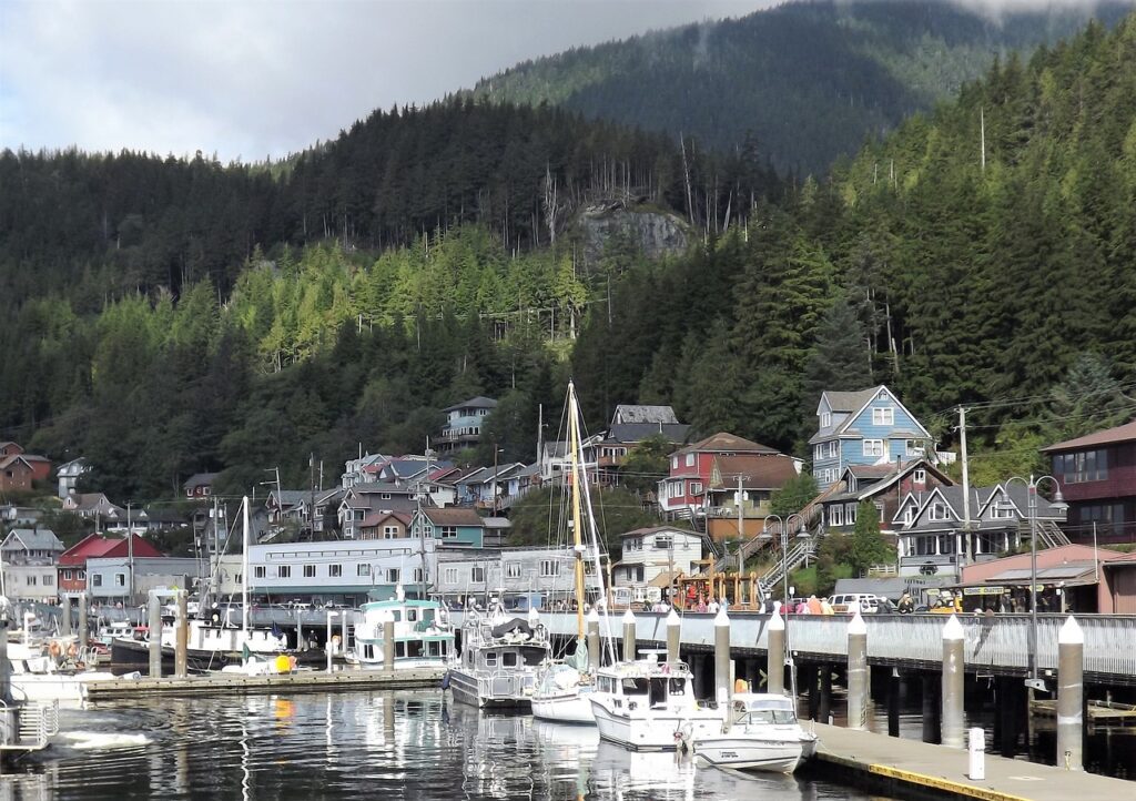 itinerary to Vancouver to Alaska Cruises